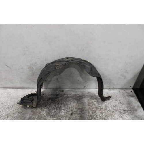 Right front wheel arch - front,