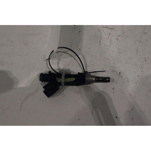 Injector toyota yaris - toyota,
